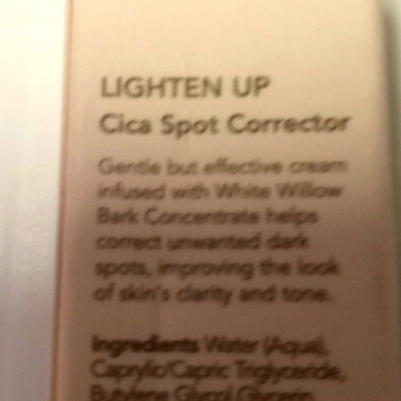 Rael Beauty Cica Spot Corrector -.68 FL oz - Picture 9 of 11